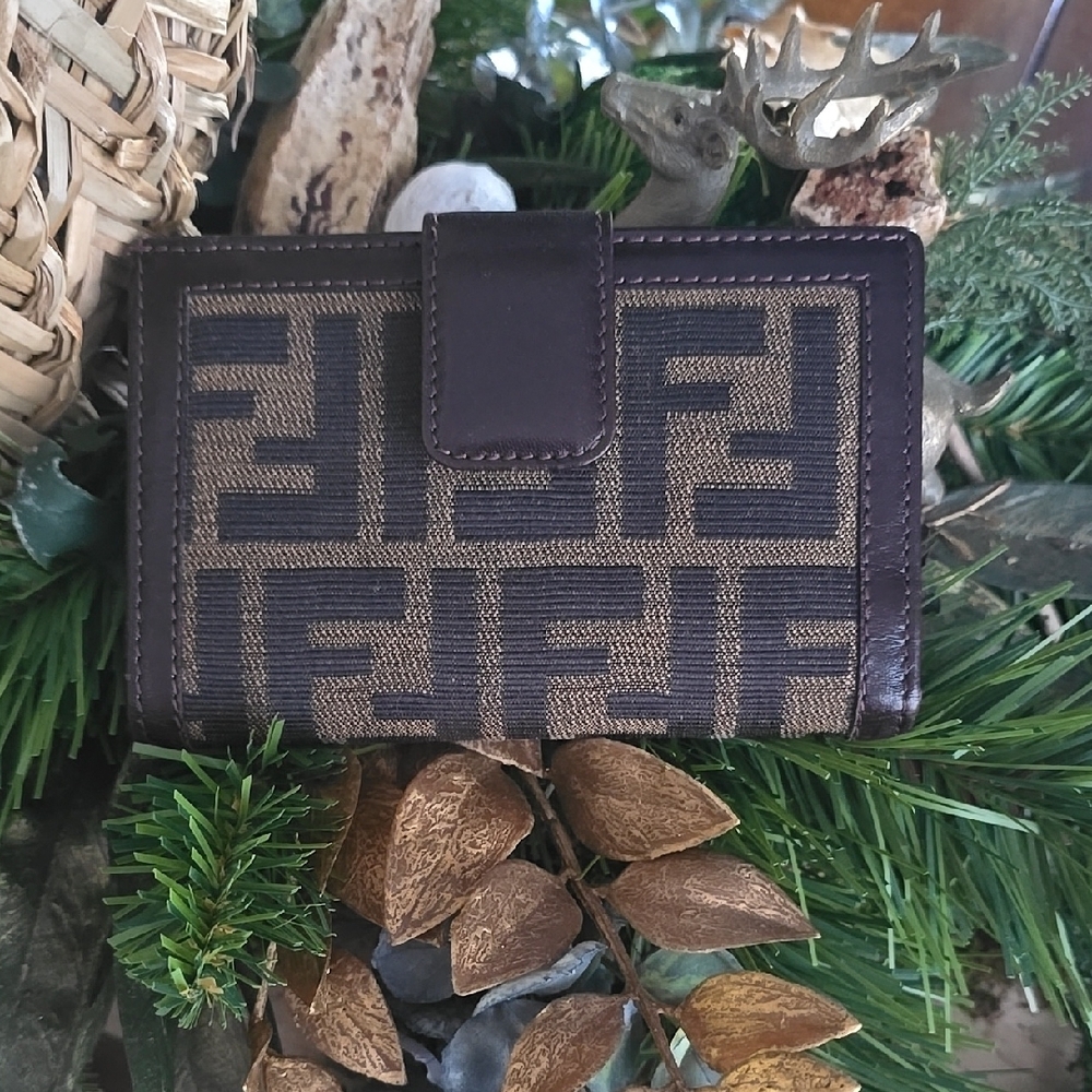 Fendi Kiss Lock Wallet